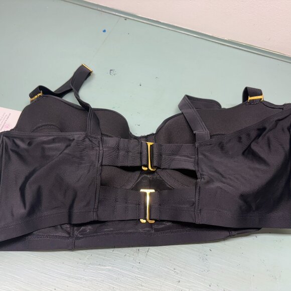 Smart & Sexy Swim top Size 40D Preowned in excellent con - Picture 3 of 4